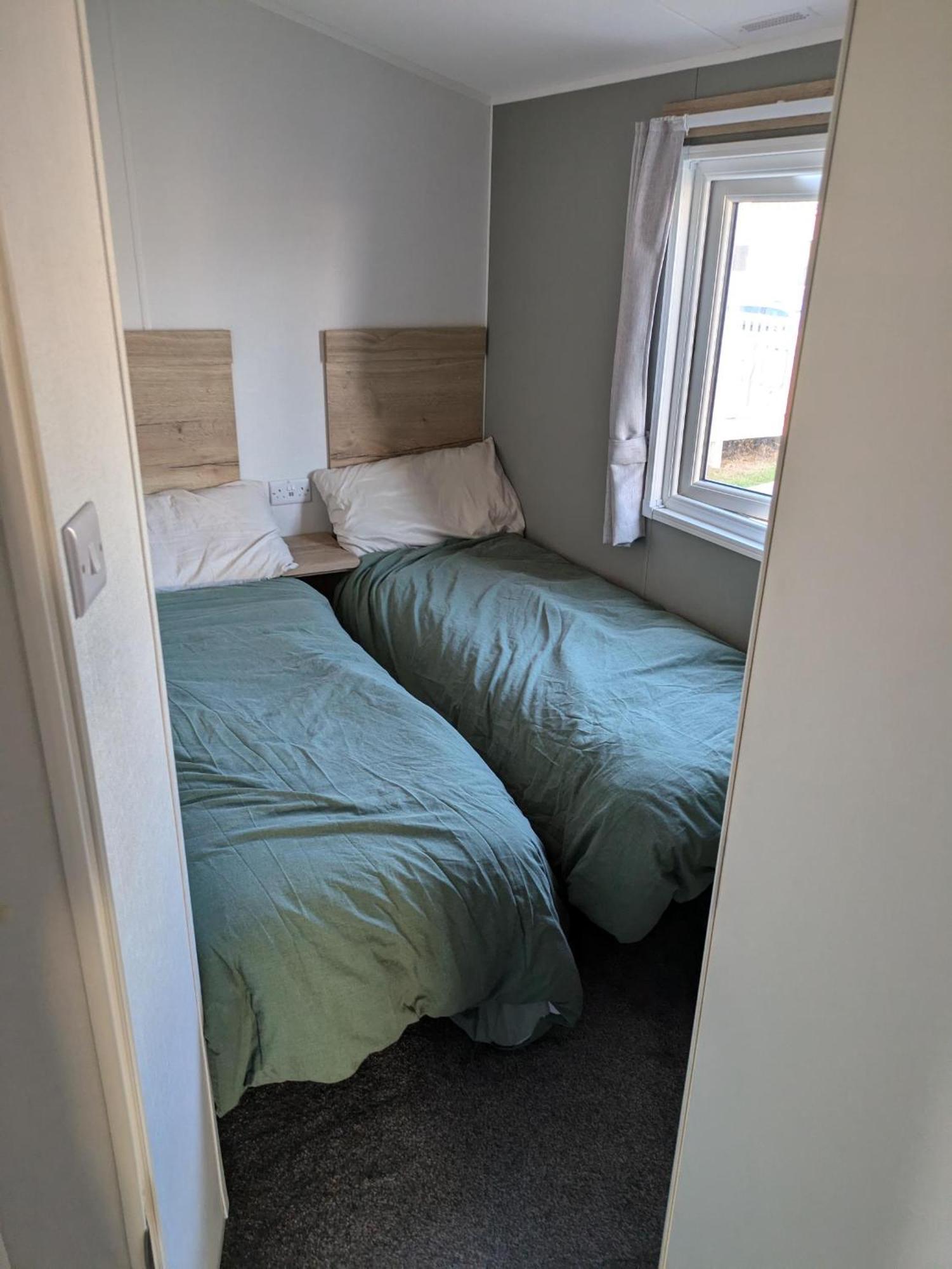 An Oasis Of Serenity In Camber Sands - Brand New 8 Berth Caravan Otel Dış mekan fotoğraf